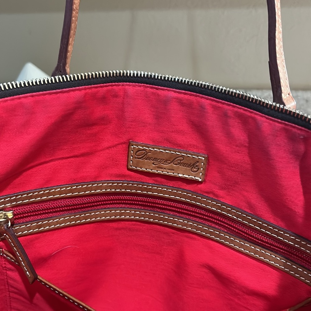 Dooney & Bourke O-ring Red & White Leather Big Shopper Tote - Picture 15 of 16